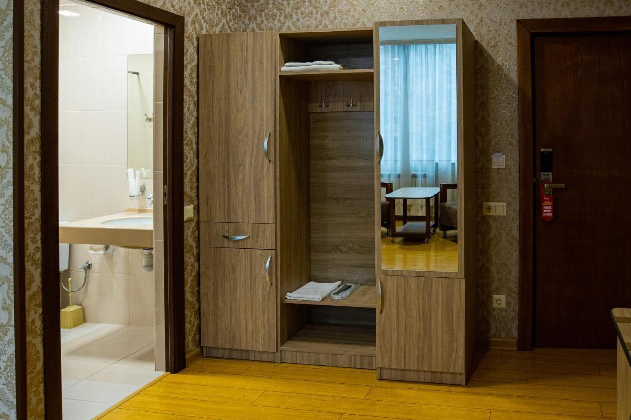 Inga Hotel Jerevan Eksteriør billede