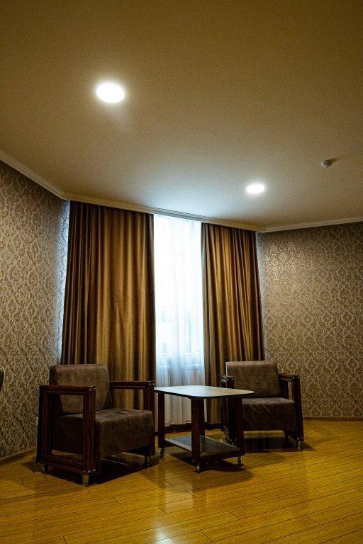 Inga Hotel Jerevan Eksteriør billede
