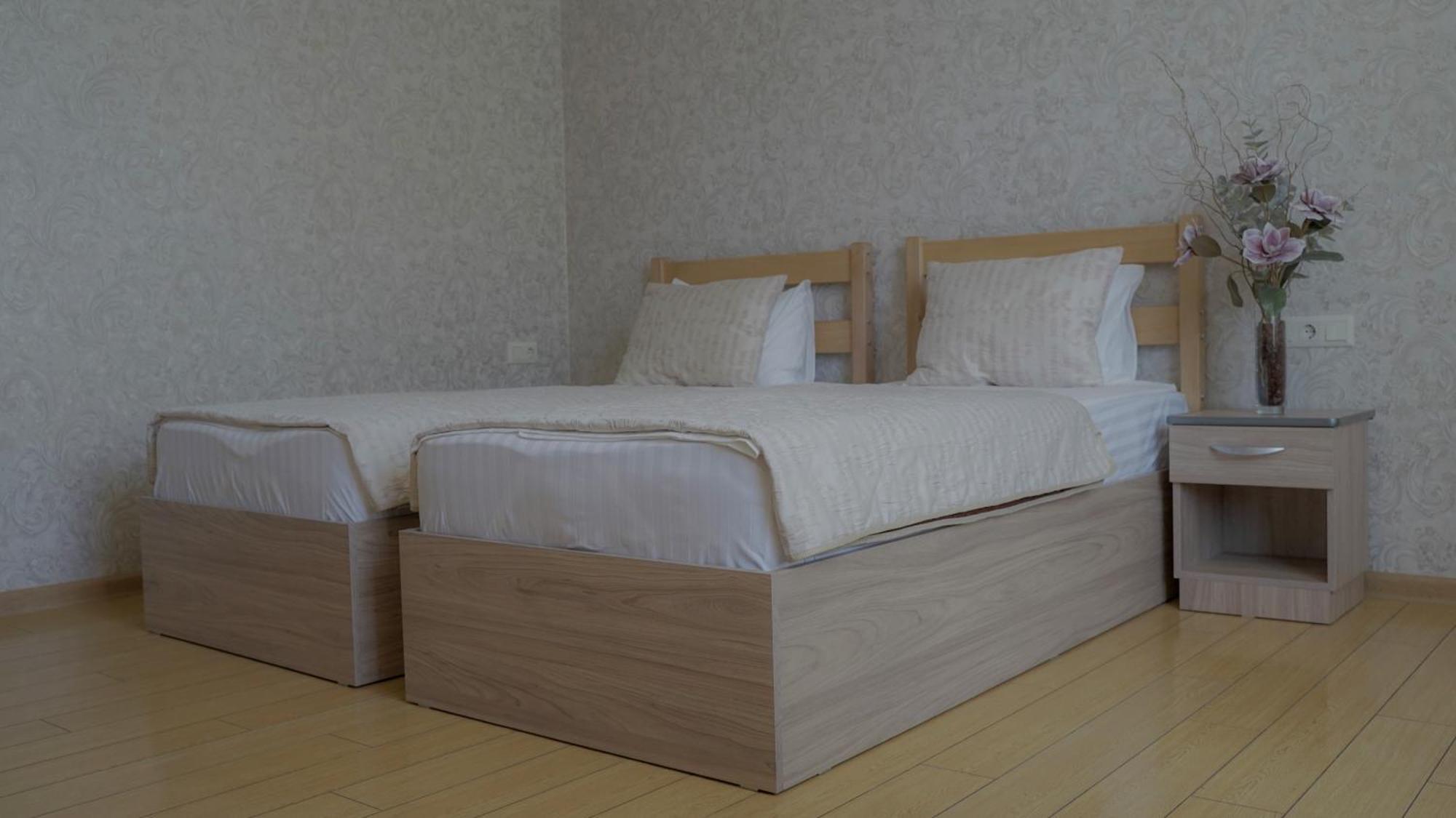 Inga Hotel Jerevan Eksteriør billede